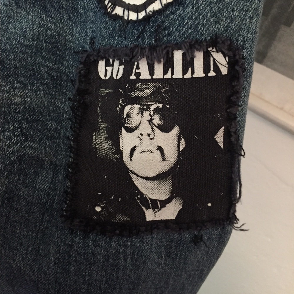 Jean jacket - Picture 5 of 8